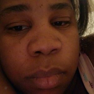 Meet your Posher, Jamesia